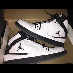 Jordan 1 flight 10.5 men’s